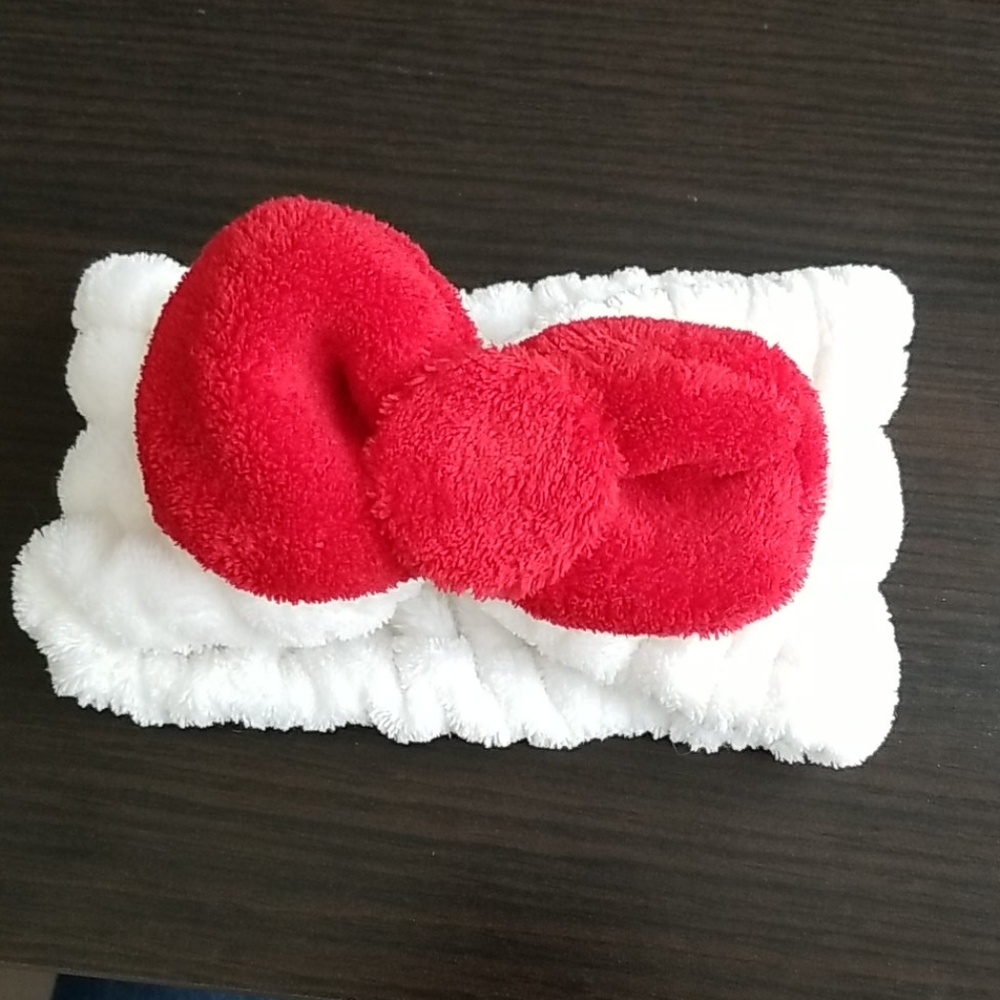 NWOT Hello Kitty Headband